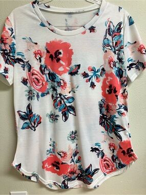 White Short-Sleeve Scoop Neck Floral Tee with Coral & Teal Print